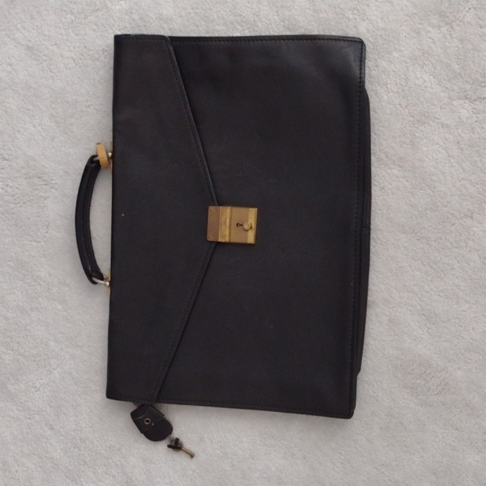 Vintage 80s soft leather briefcase w original key unisex